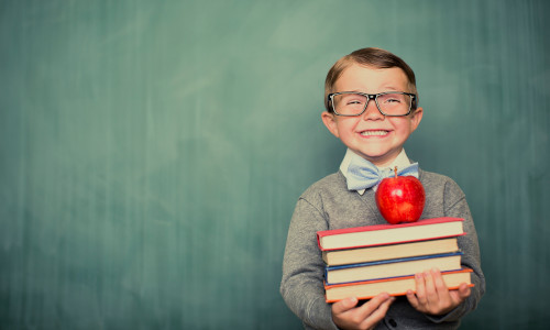 Studierende und Praktikanten bei Ximaj